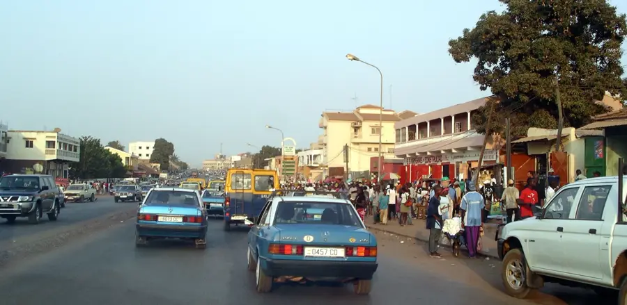 Bissaui székesegyház — Antulai kőbánya (Bissau-Guinea)
