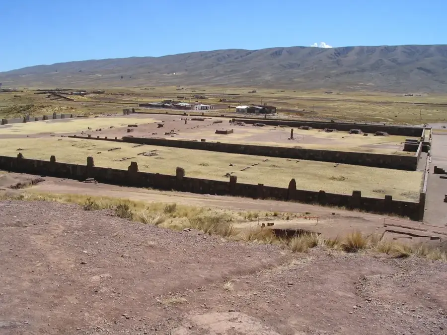Poarta Soarelui din Tiwanaku — Ancohuma (Bolivia)
