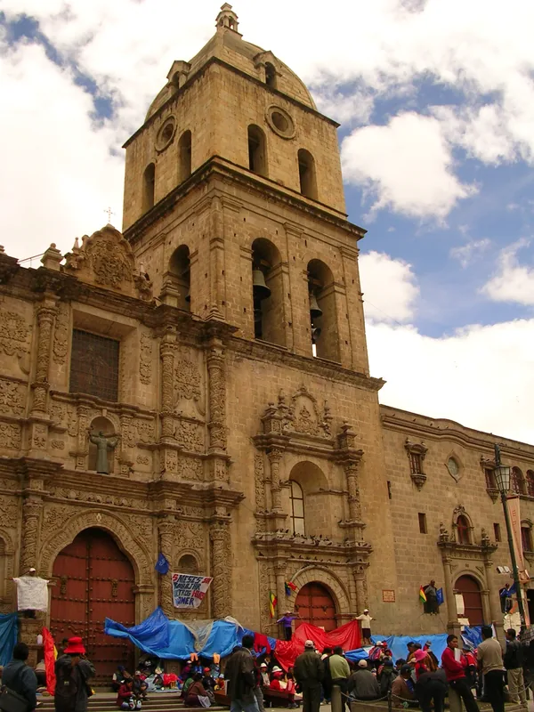 Bazilica San Francisco — Valea Sufletelor (Bolivia)