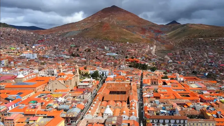 Church of San Lorenzo de Carangas — Lípez Quinoa Fields (Bolivia)