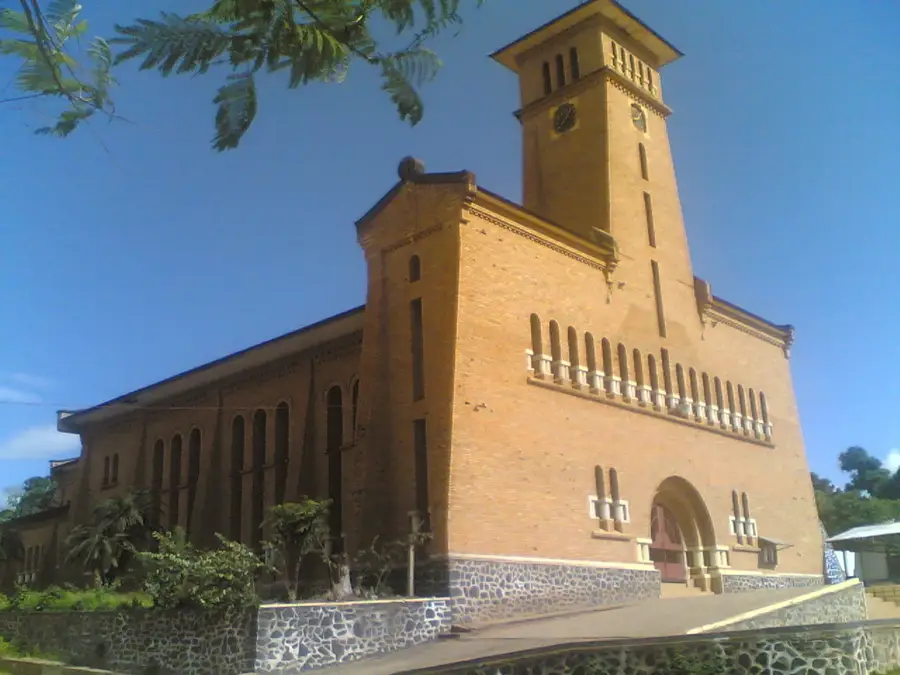 Boma (Fosta capitală) — Matadi (Congo - Kinshasa)