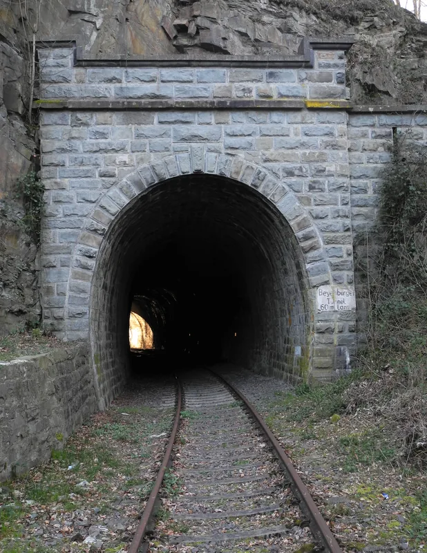 A Remény alagútja — Orlovača-barlang (Bosznia-Hercegovina)