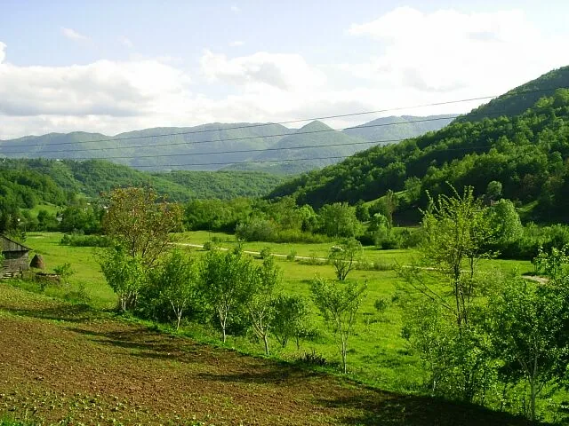 Šekovići — Mănăstirea Tronoša (Serbia)