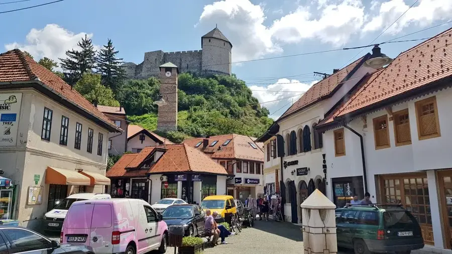Tešanj (Siedlung) — Festung Vranduk (Bosnien und Herzegowina)