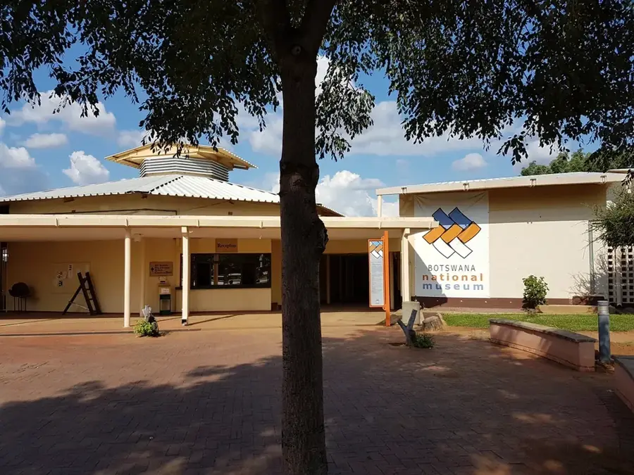 Nationalmuseum von Botswana — Botswana Impfstoffinstitut (Botsuana)