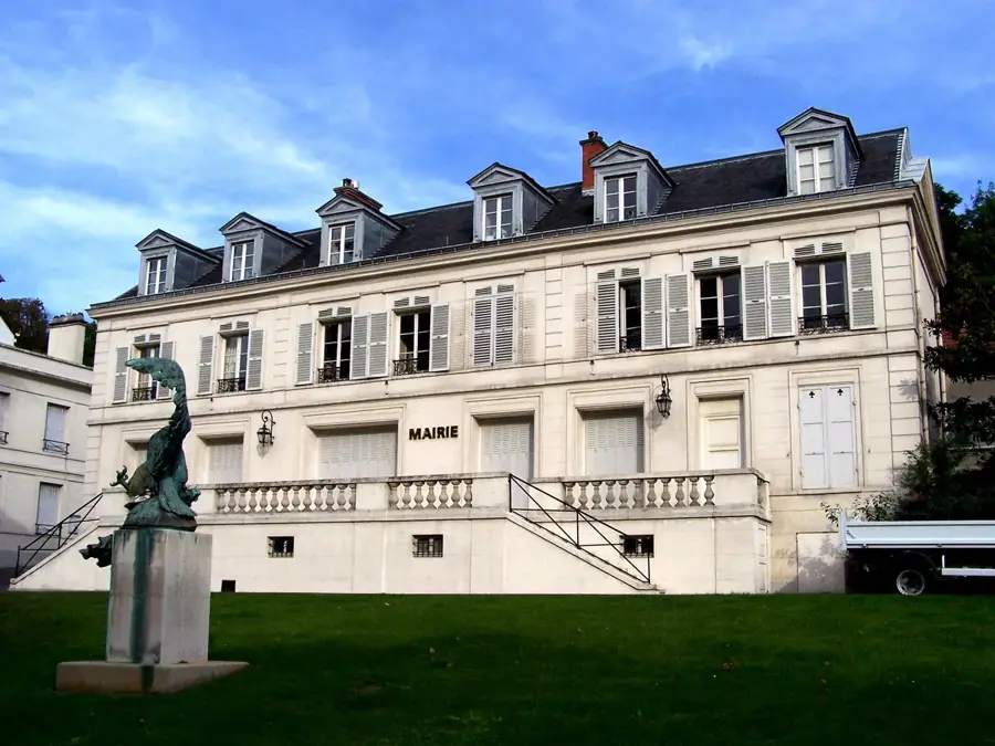 Bougival – city