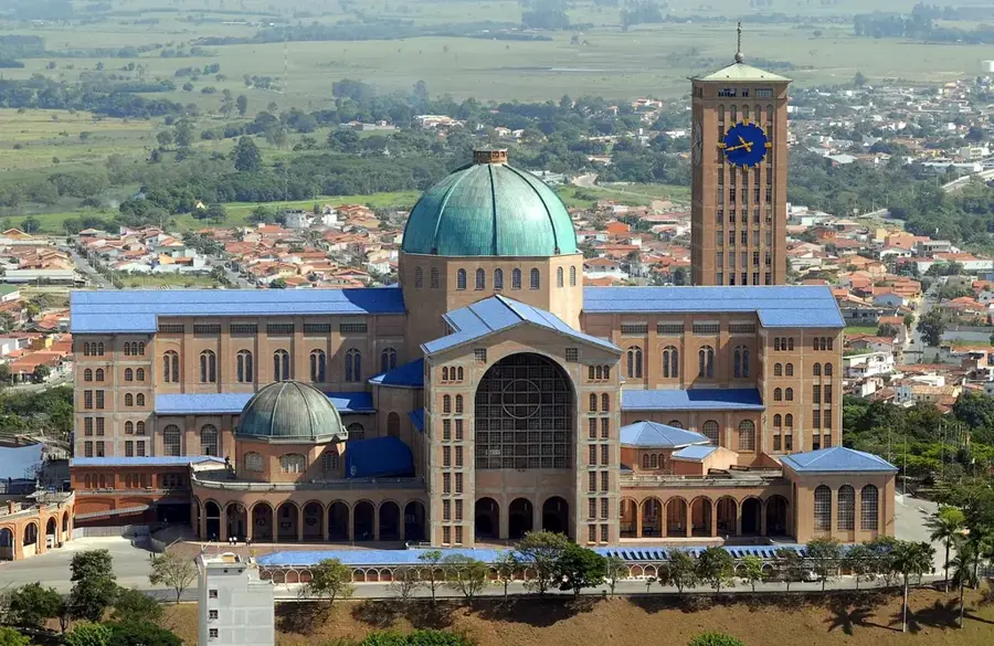 Sanctuarul Național al Maicii Domnului din Aparecida (Brazilia)