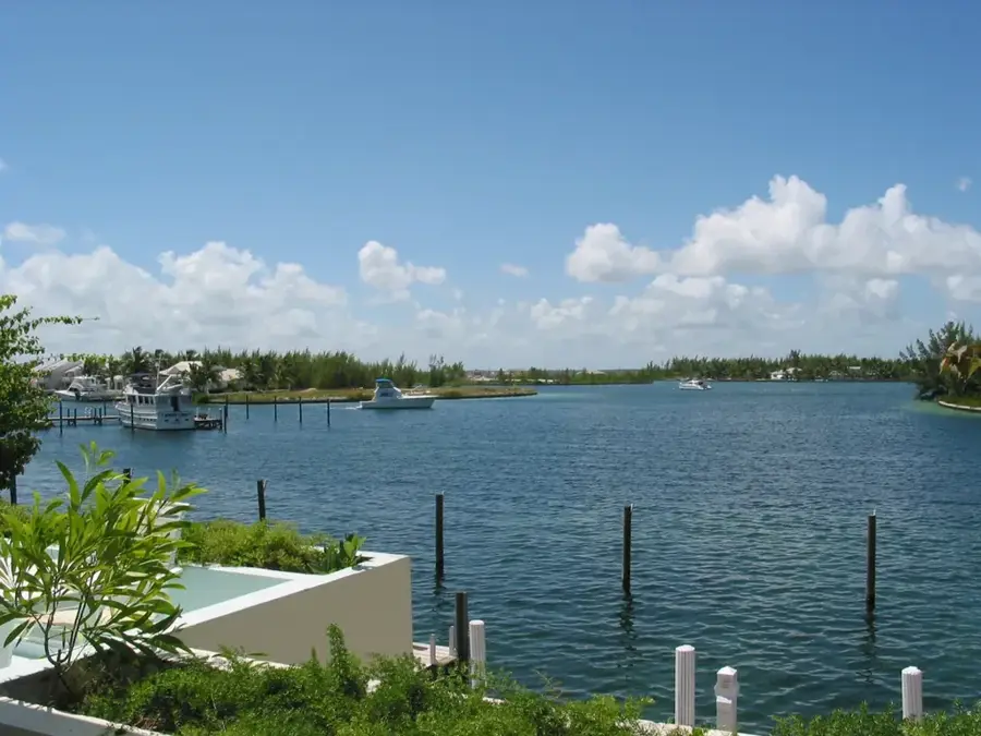 Treasure Cay — Cherokee Sound (Bahamas)