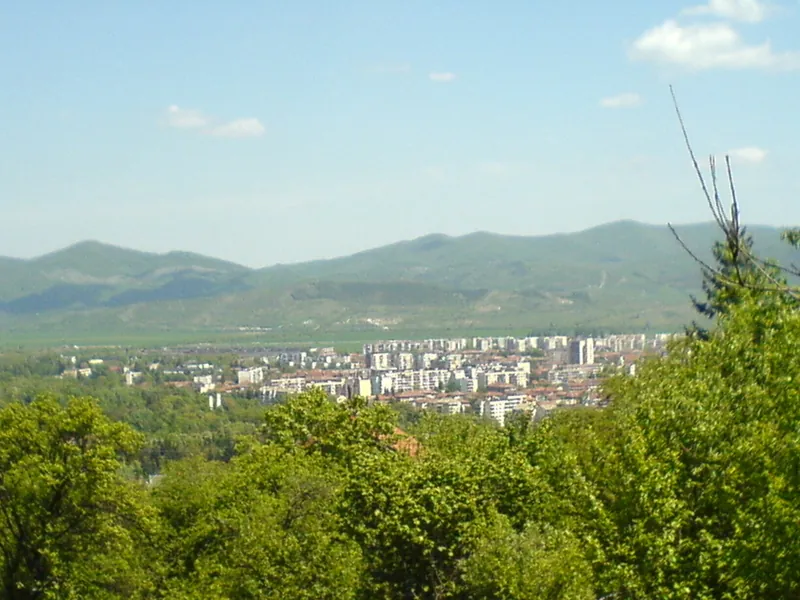 Botevgrad — Vratsa Karst Plateau (Bulgaria)