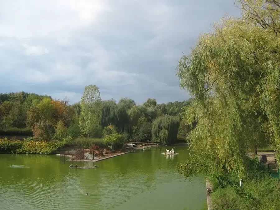 Sofia Zoo — Vratsa Karst Plateau (Bulgaria)