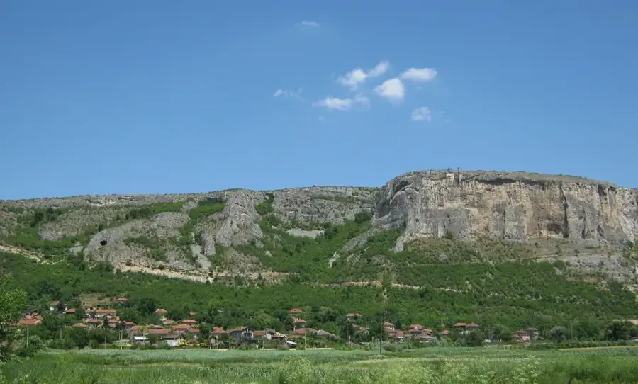 Vratsa Karst Plateau (Bulgaria)