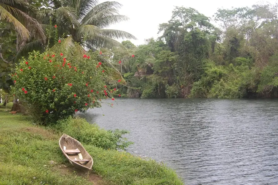Moho River — Dzibilchaltún (Mexico)