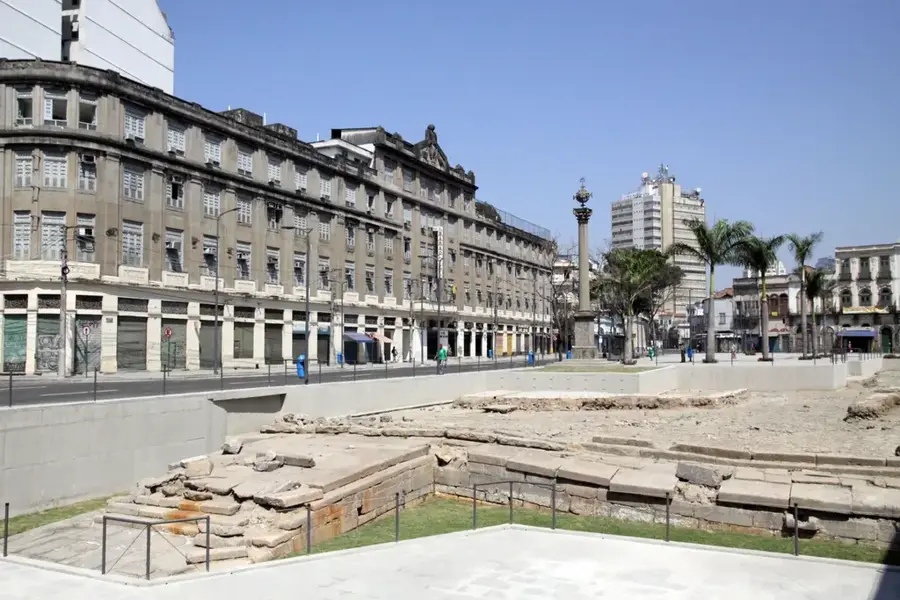 Cais do Valongo — Maracanã-Stadion (Brasilien)