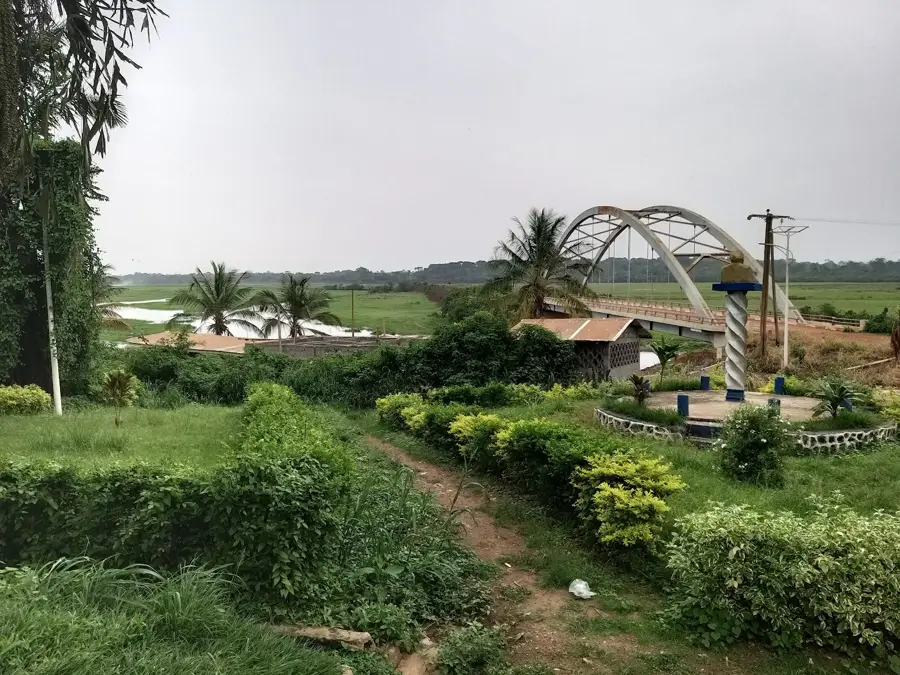 Akonolinga — Yaoundé (Cameroon)