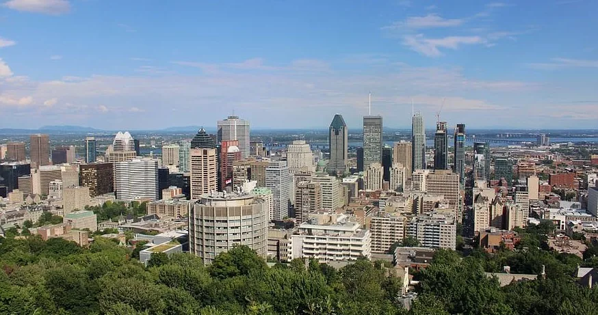 Montreal — Canada's Wonderland (Canada)