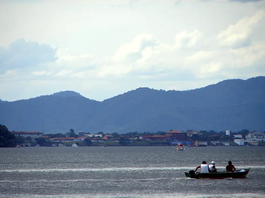 Cananéia — Bauru (Brasilien)