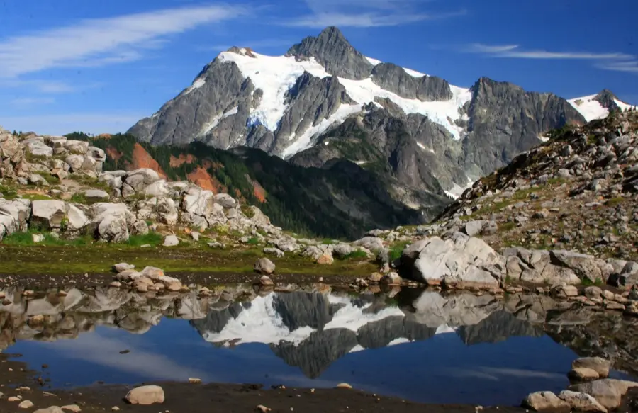 Cascade Mountain — Airdrie (Canada)