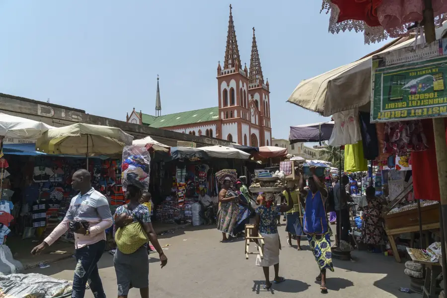 Szent Szív-székesegyház — Nemzeti Egység Emlékműve (Togo)