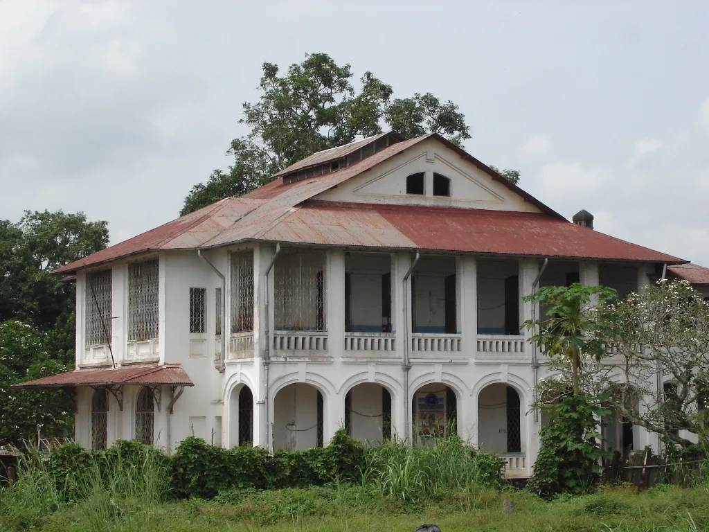 Portul fluvial Mbandaka — Basankusu (Congo - Kinshasa)