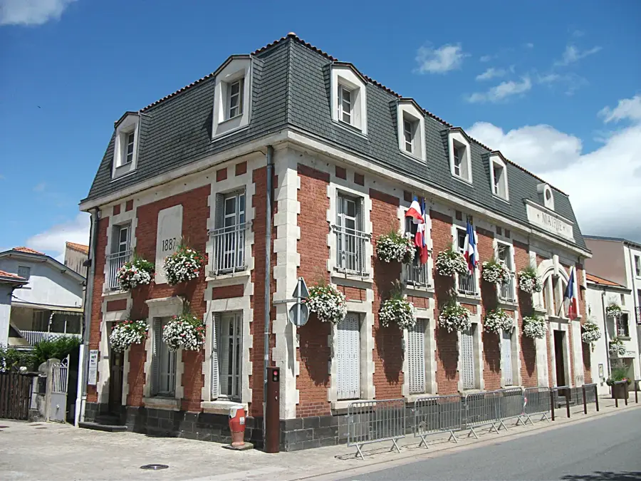 Cébazat – city