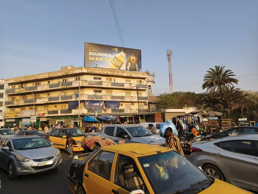 Centru de echitație Dakar — Moscheea Divinității (Senegal)