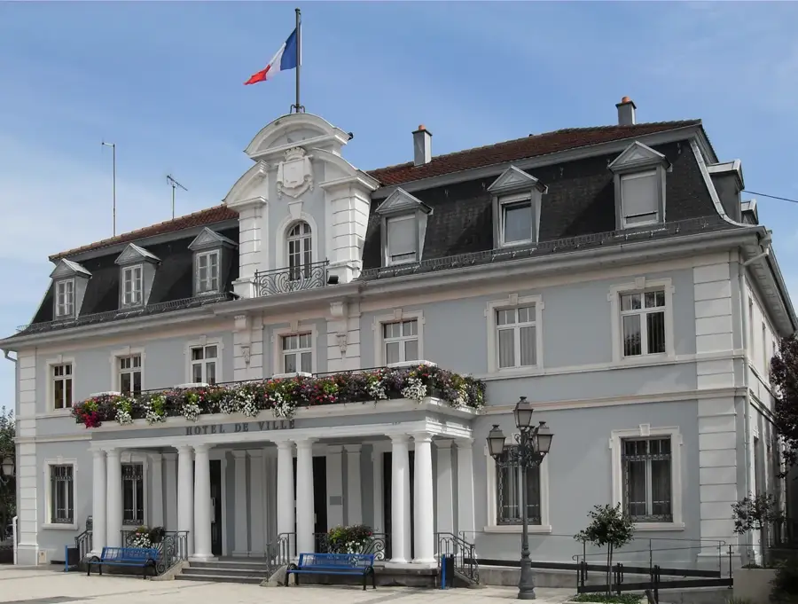 Cernay – city
