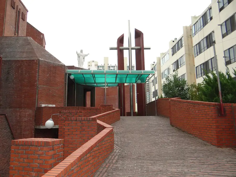 Complexul Industrial de Mașini Changwon — Geoje (Coreea de Sud)