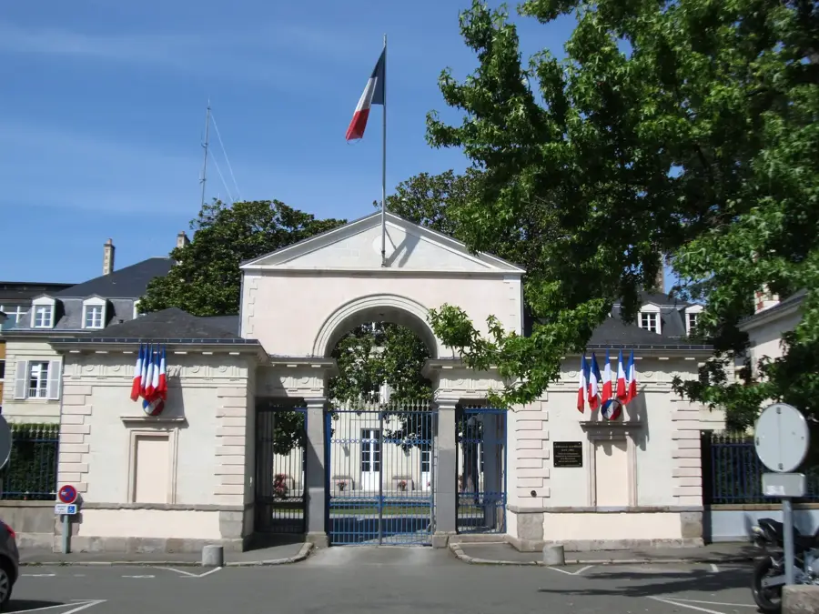 Château-Gontier-sur-Mayenne – city