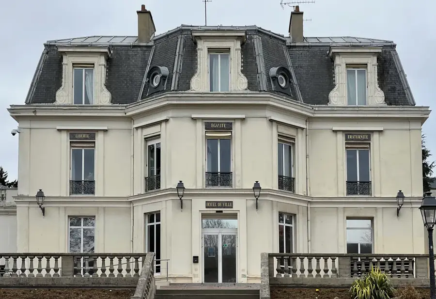Chaville – city