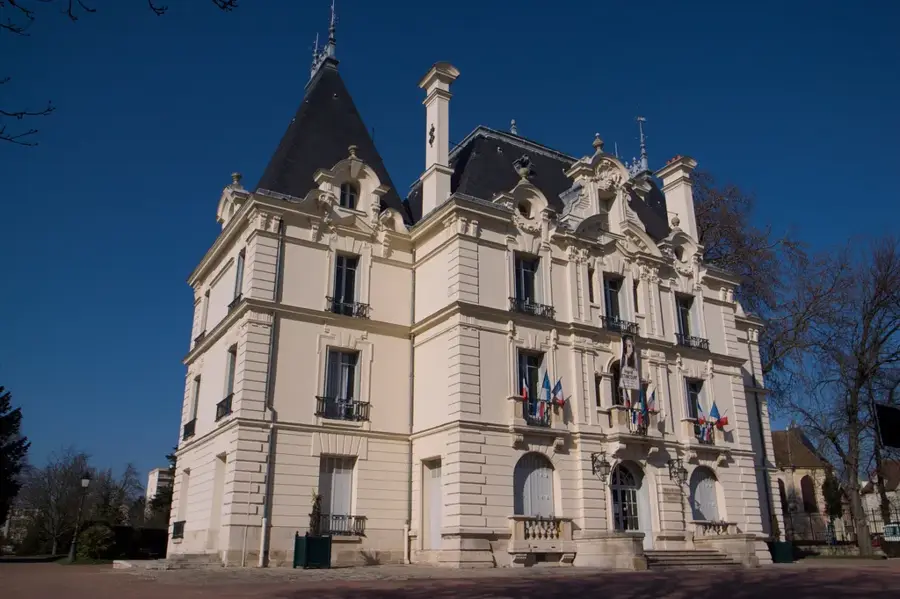 Chilly-Mazarin – city