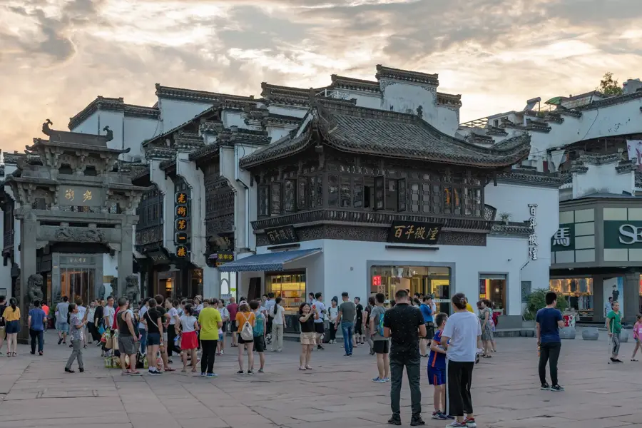 Tunxi & Hongcun — Changzhou (China)