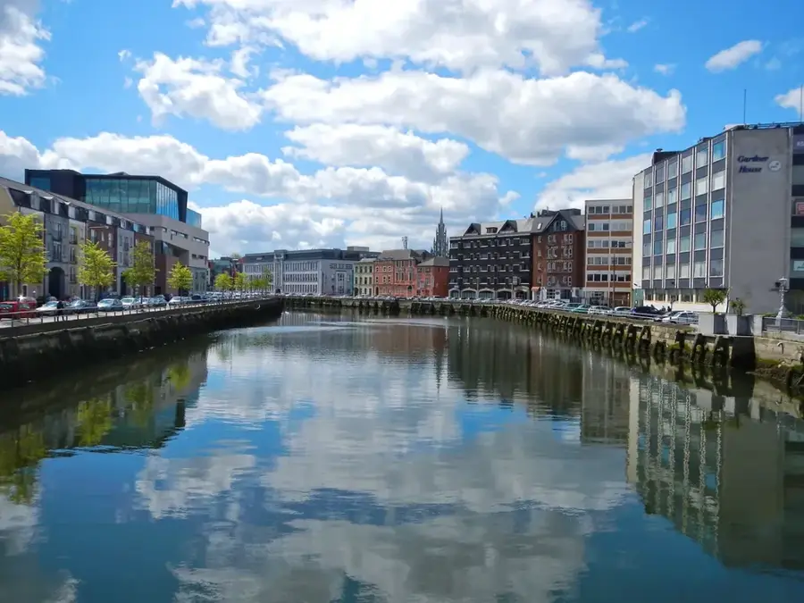 Cork — River Shannon (Ireland)