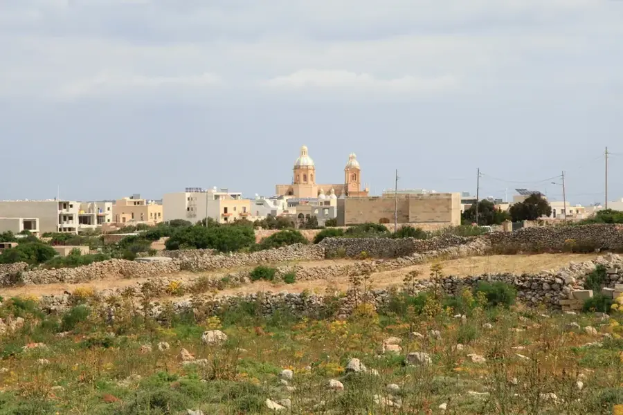 Dingli — Attard (Málta)