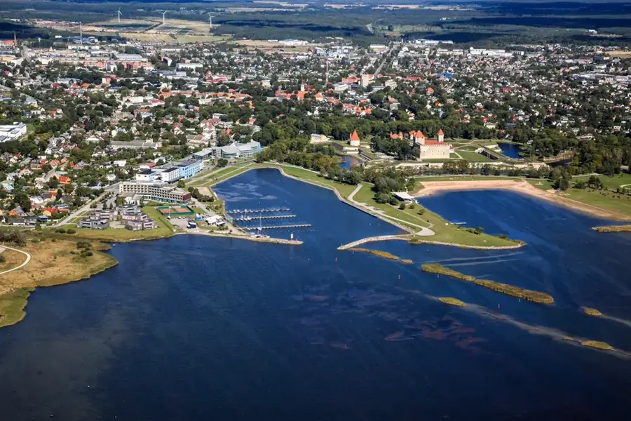 Kuressaare — Narva (Estonia)