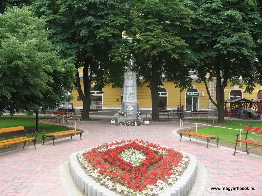 Újfehértó — Hajdúböszörmény (Magyarország)