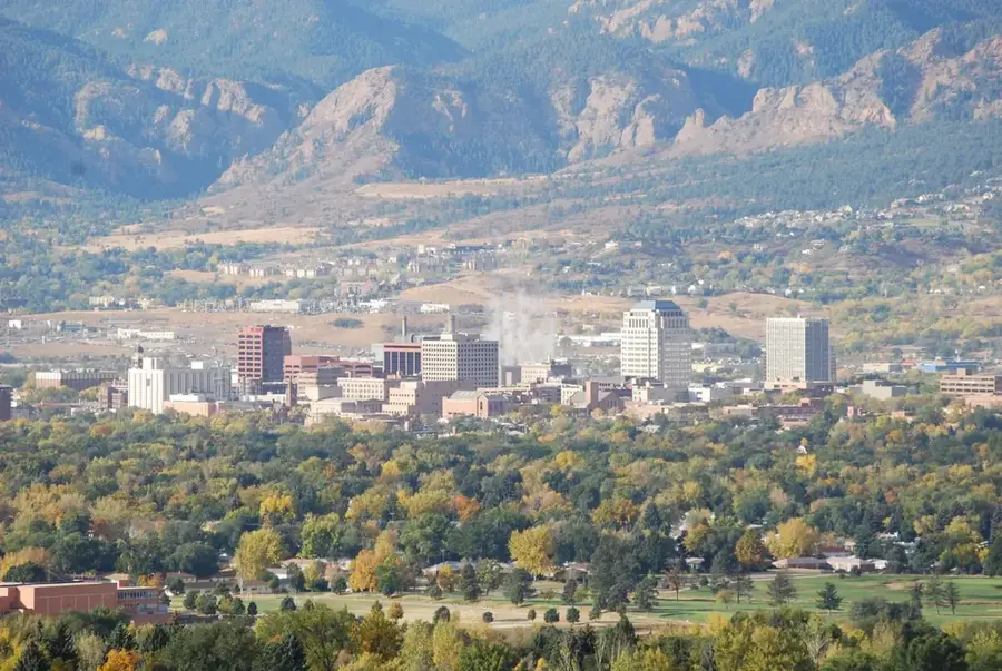 Colorado Springs — Cheyenne (United States)