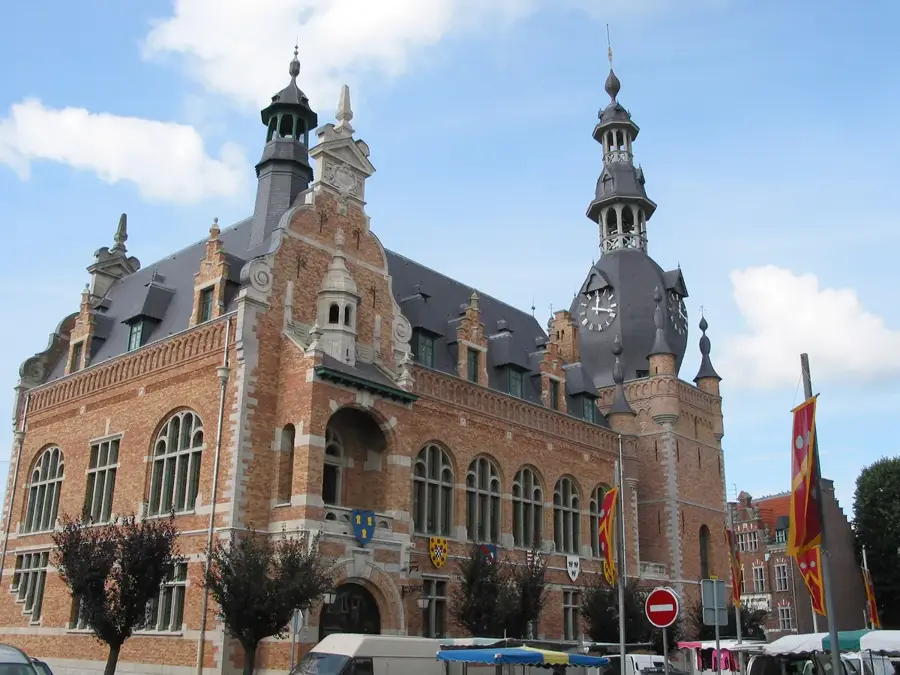 Comines – city