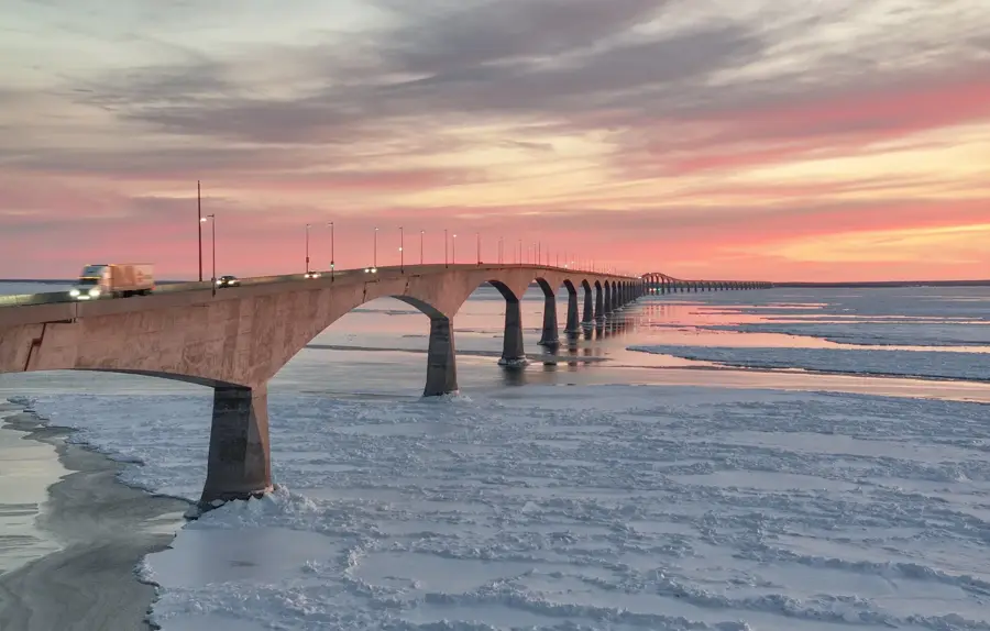 Confederation Bridge — Port of Charlottetown (Canada)