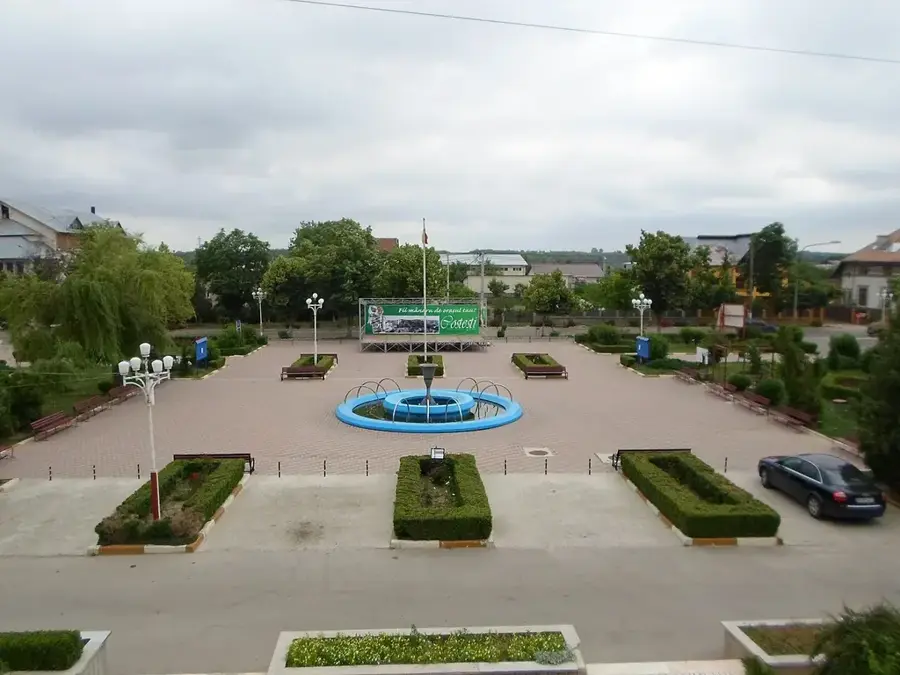 Costești – oraș