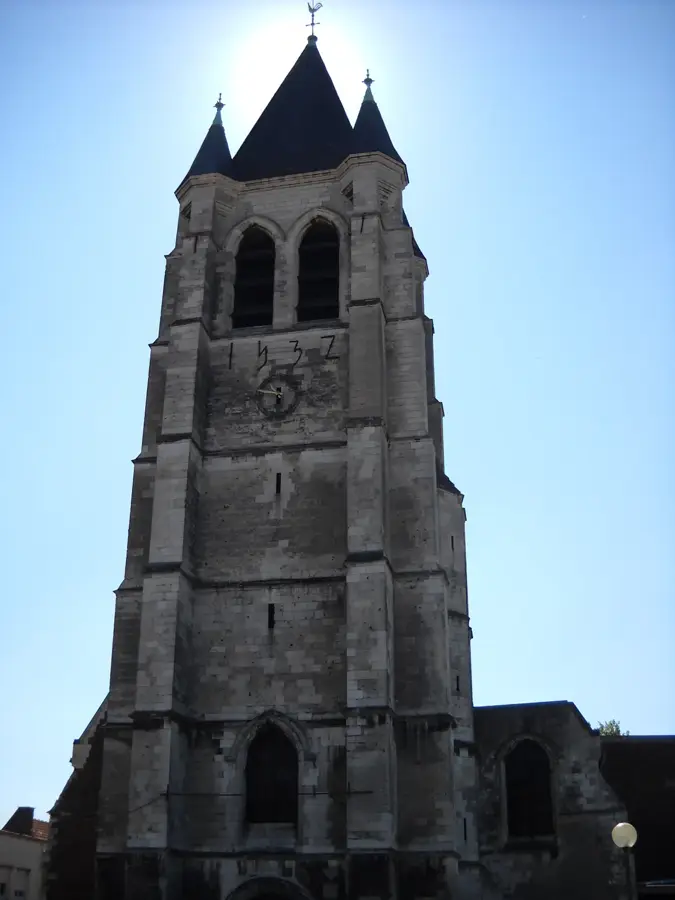Courrières – city