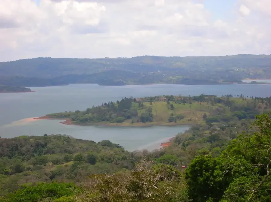Lake Arenal — Siuna (Nicaragua)