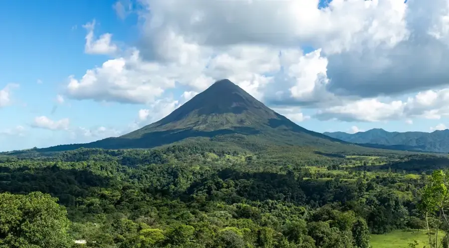 Arenal Volcano — Paiwas (Nicaragua)