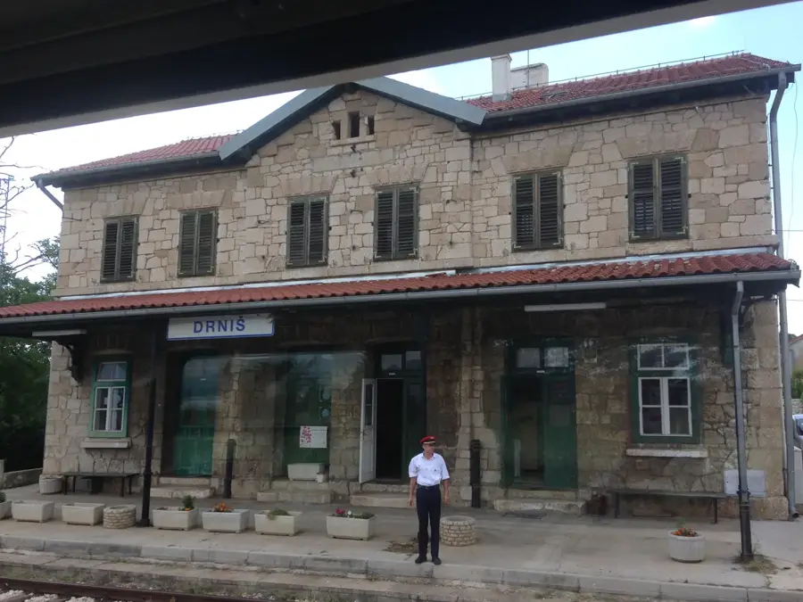 Badanj, Drniš — Râul Krupa (Croația)