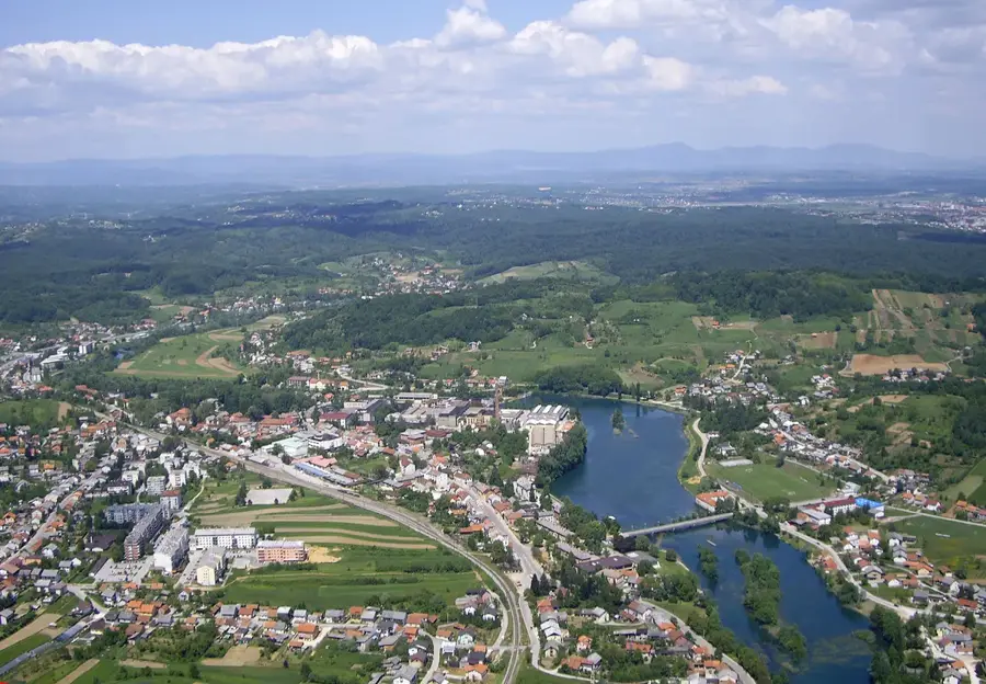 Duga Resa — Mrežnica-Fluss (Kroatien)