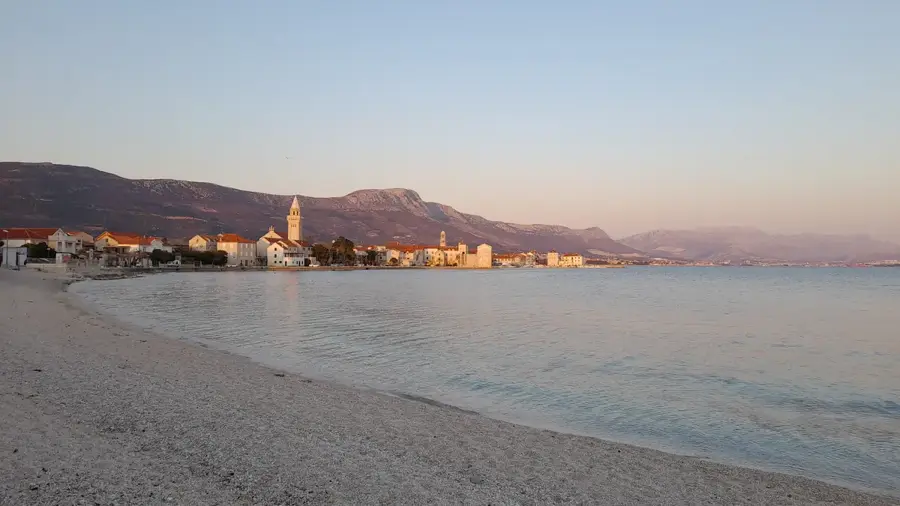 Kaštel Štafilić — Sárkány-szem tó (Horvátország)