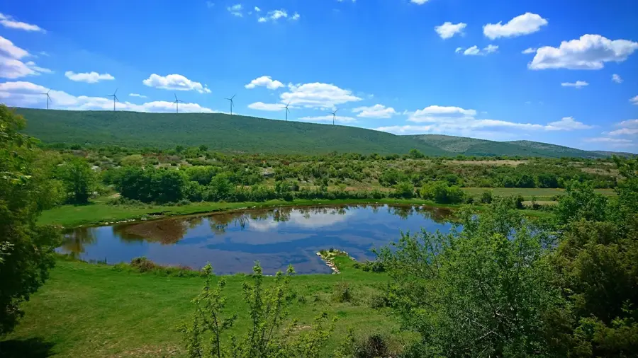 Mirlović Zagora — Podul Shaharah (Yemen)