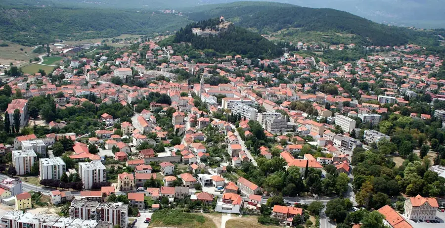 Sinj — Grbavac (Kroatien)