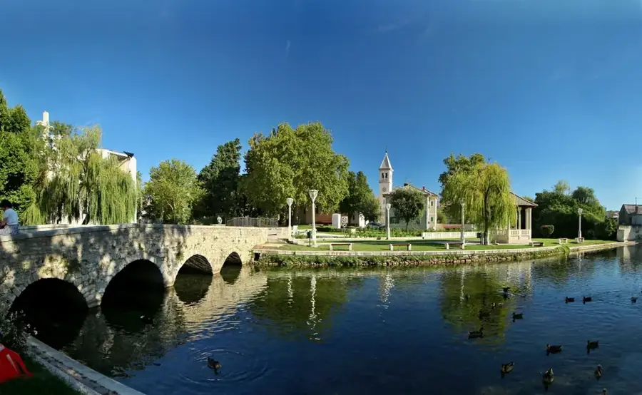 Solin — Grbavac (Kroatien)