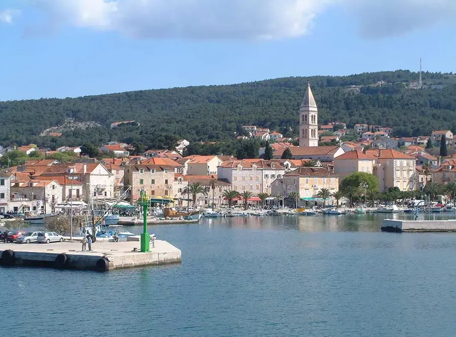 Supetar — Krvavica (Croatia)