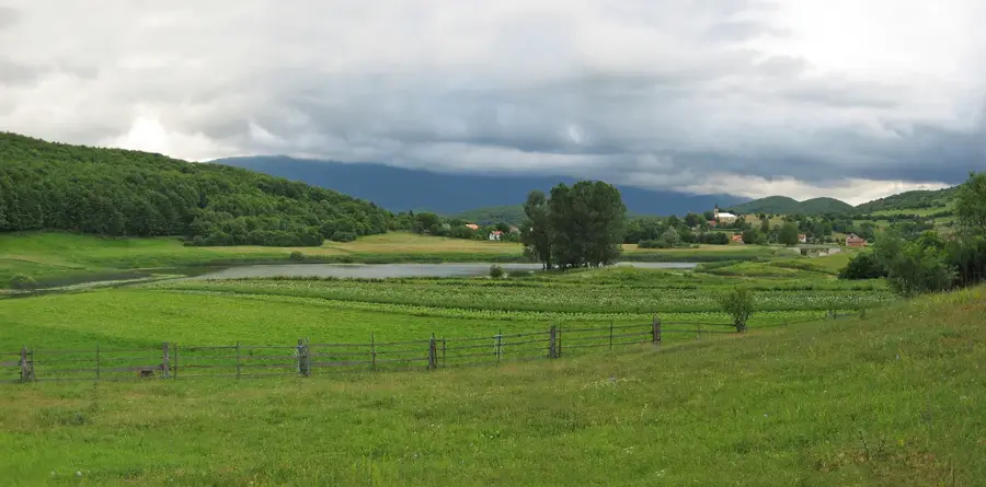 Švica — Bijele és Samarske stijene (Horvátország)